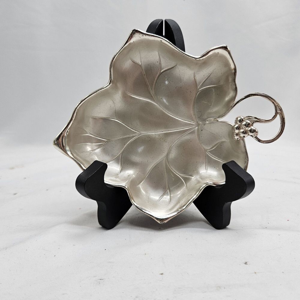 Vintage WMF Ikora Silver Plated Grape Leaf Dish With Handle 3 Legged‎ Germany